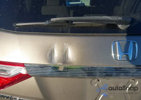 2013 Honda Odyssey Ex z USA, uszkodzony, nr VIN 5FNRL5H49DB024582